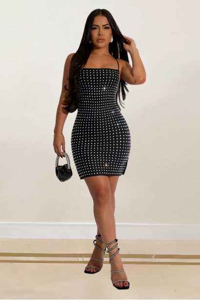 Rochie mini neagră cu bretele și spatele gol Aria Black - 1